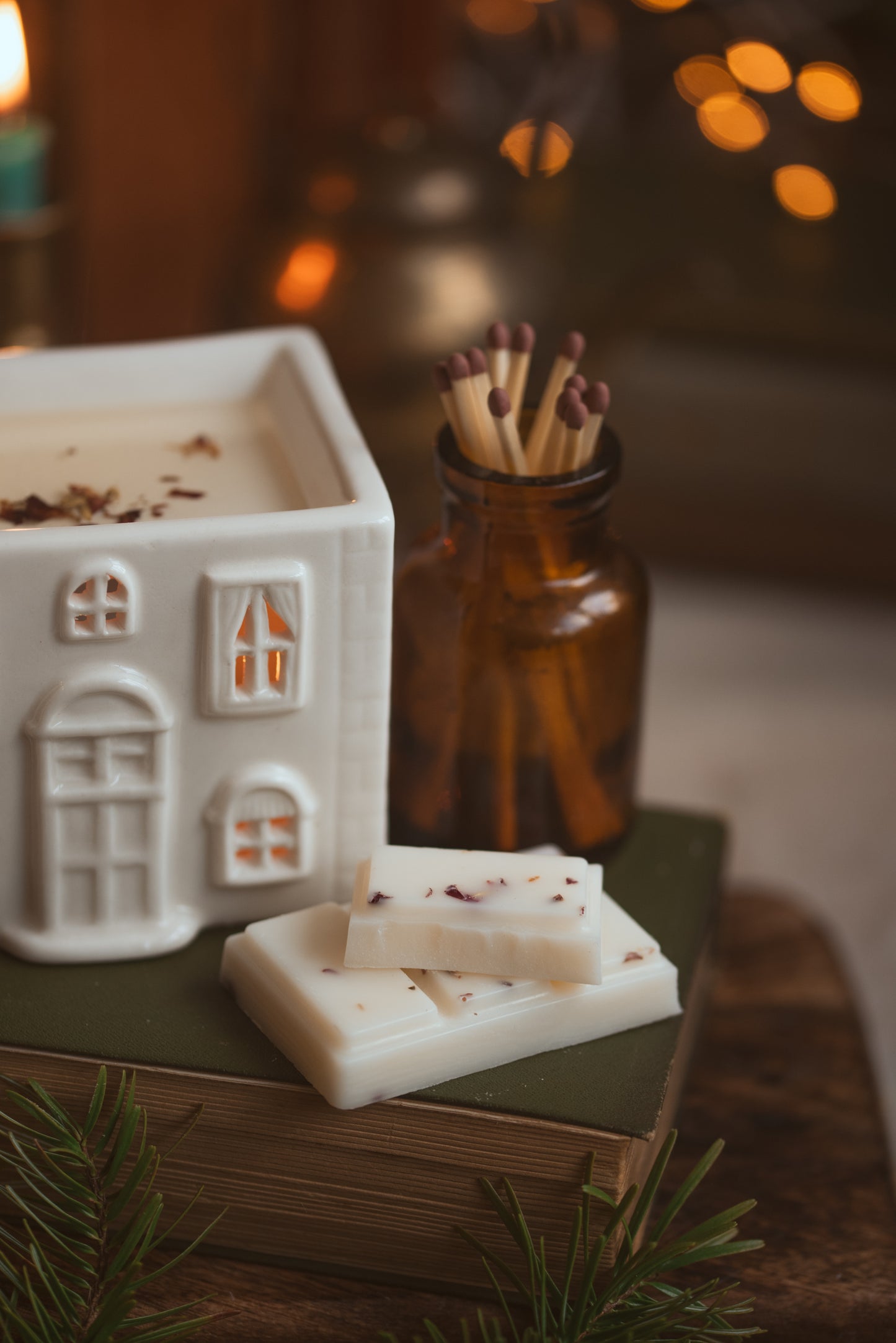 Ceramic House Wax Burner Gift Set