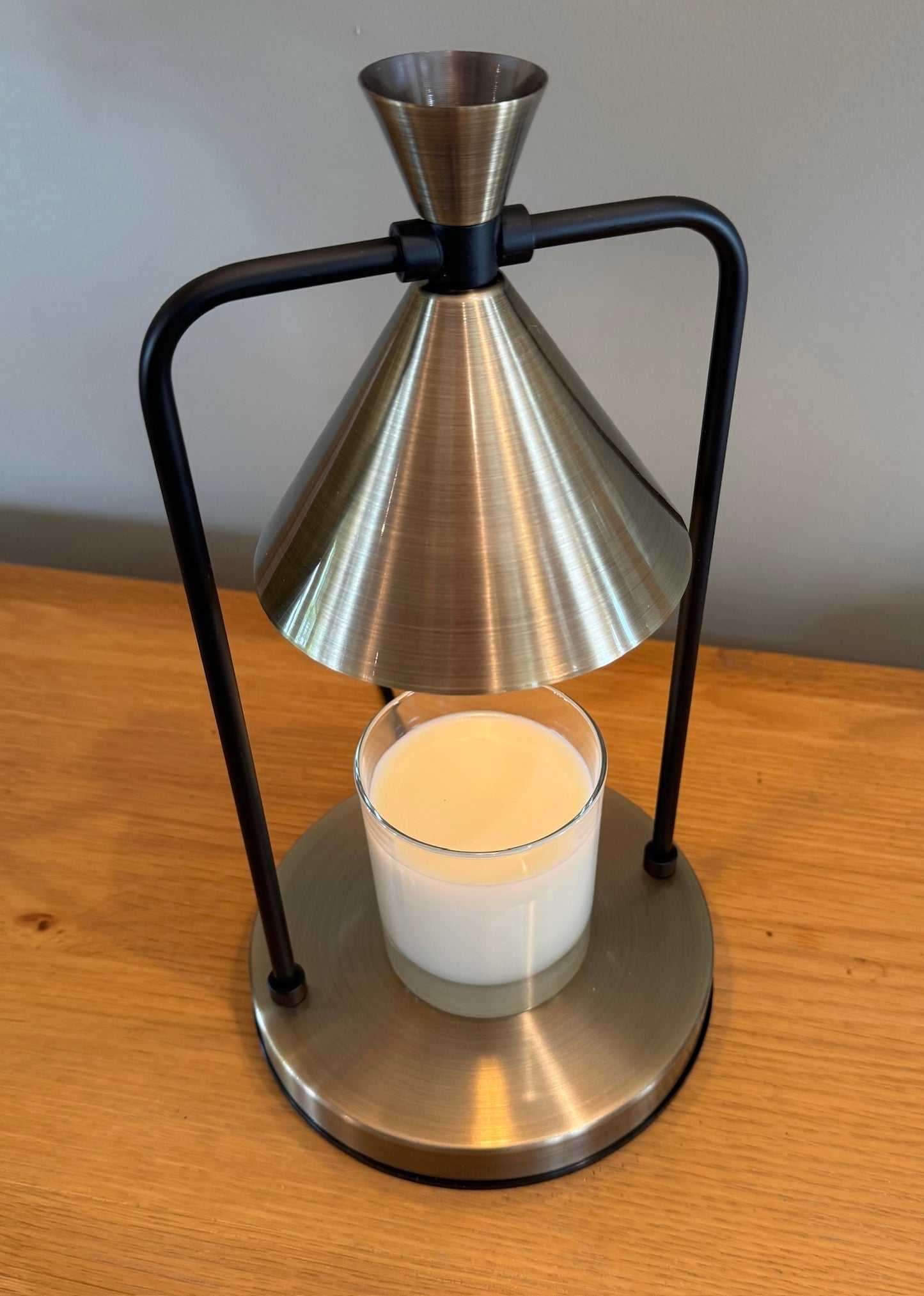 Wickless Candle & Lamp